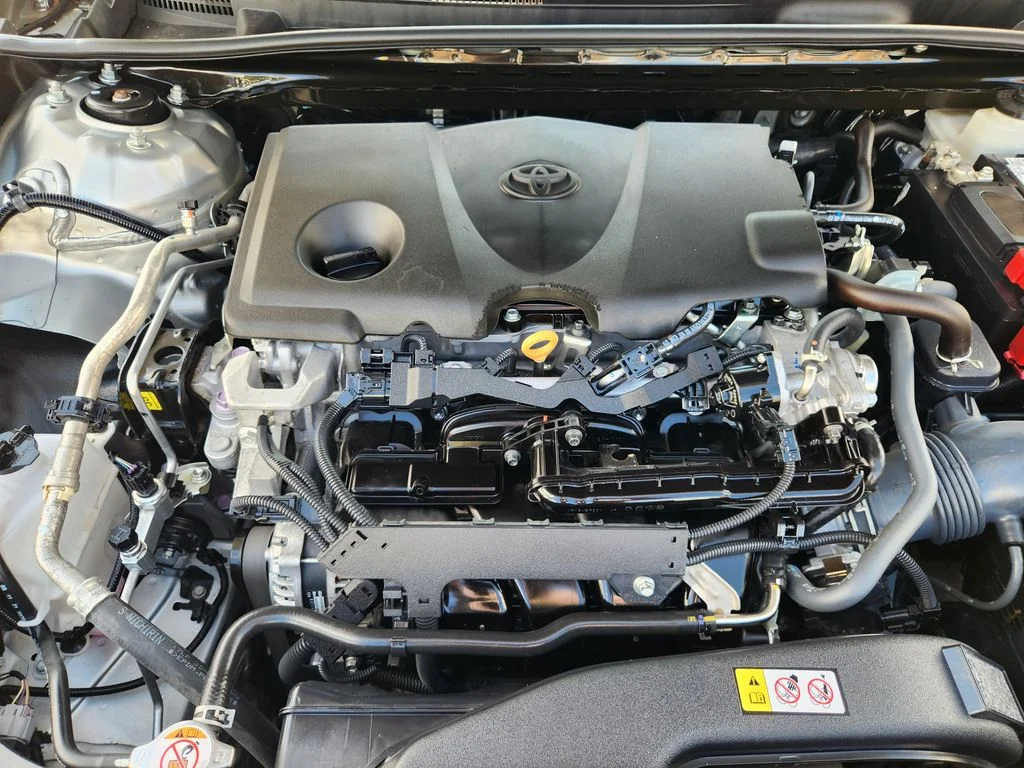 Used 2023 Silver Toyota LE image 32