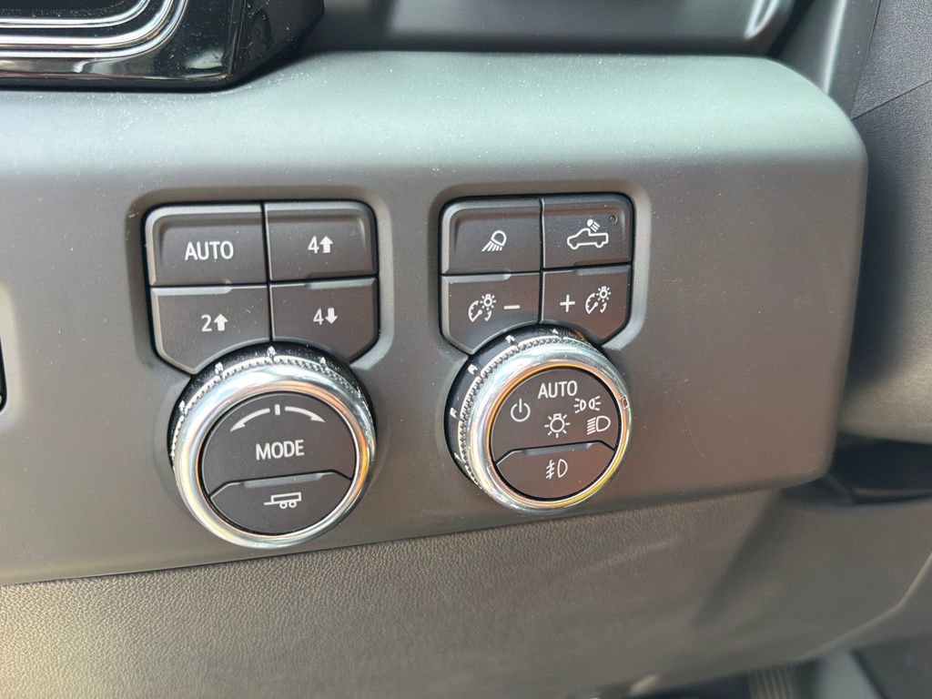 2025 GMC Sierra 1500 AT4X - Photo 33