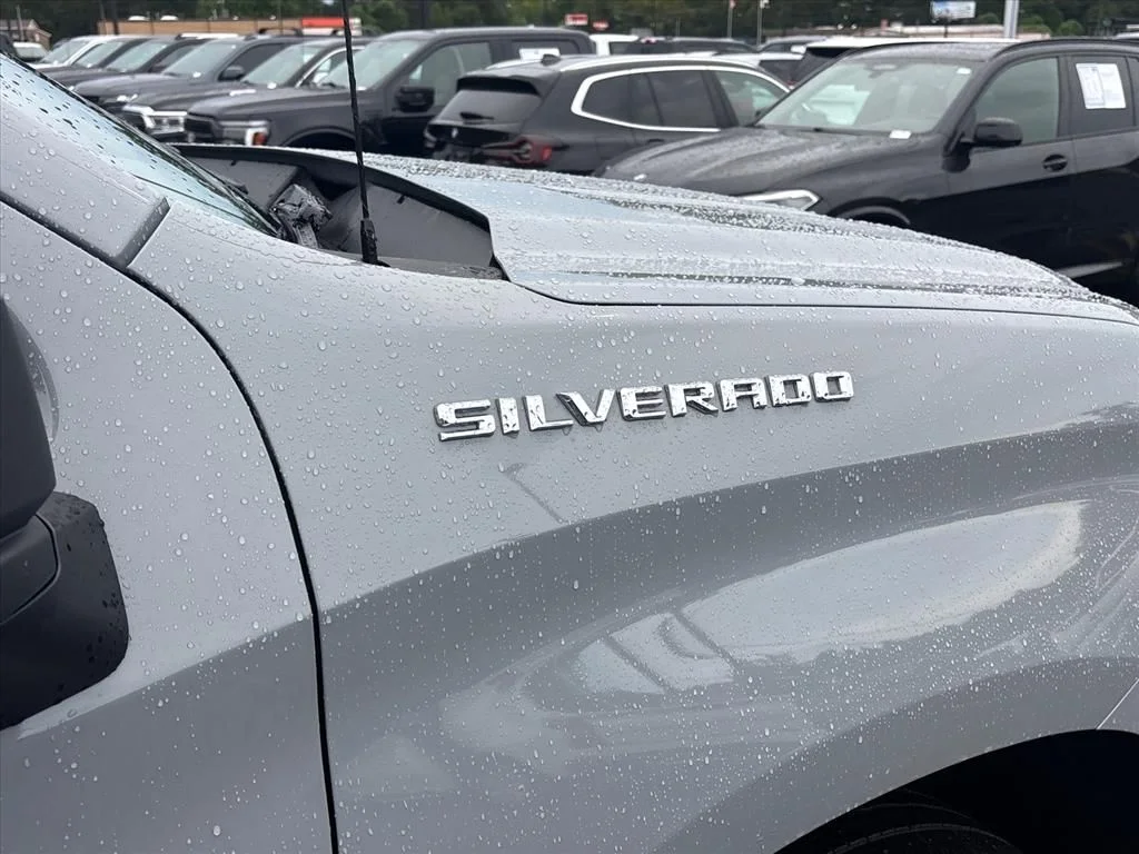 Used 2025 Gray Chevrolet RST image 11