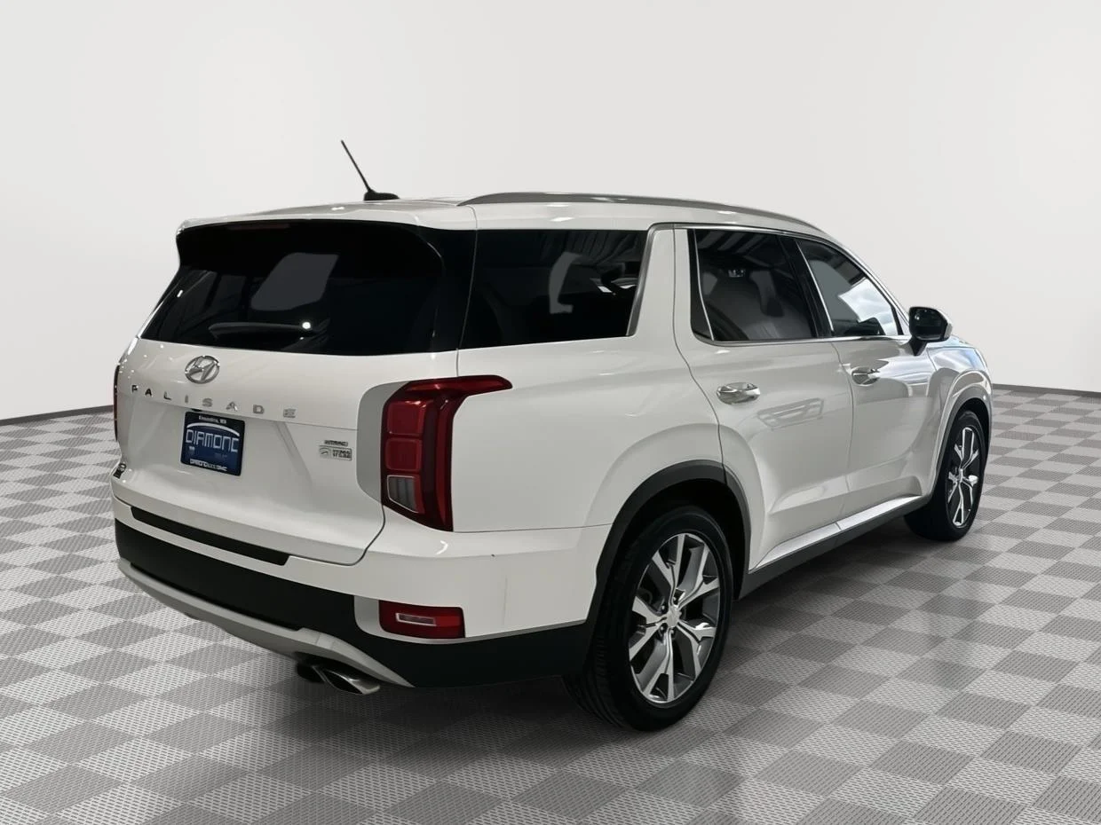 Used 2020 White Hyundai SEL image 5