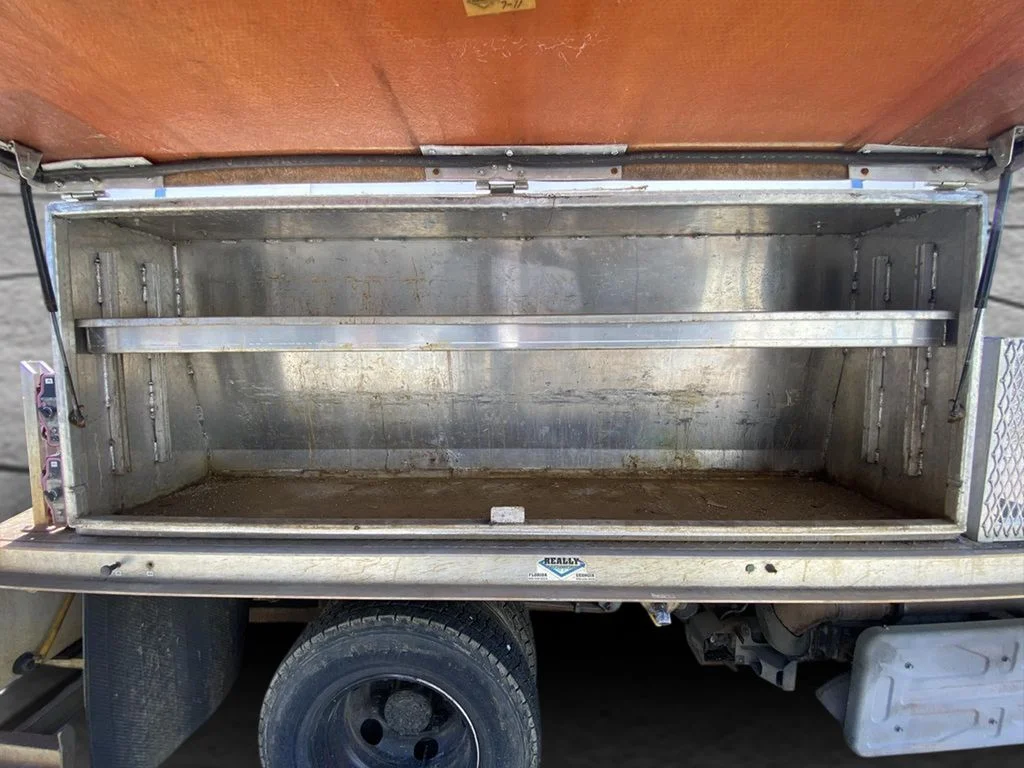 Used 2011  Isuzu NPR HD DSL REG image 30