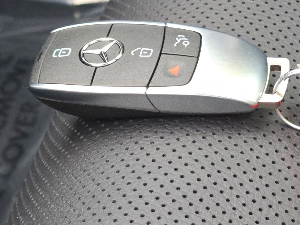 New 2026 MANUFAKTUR Alpine Grey Mercedes-Benz GLE 450 image 78