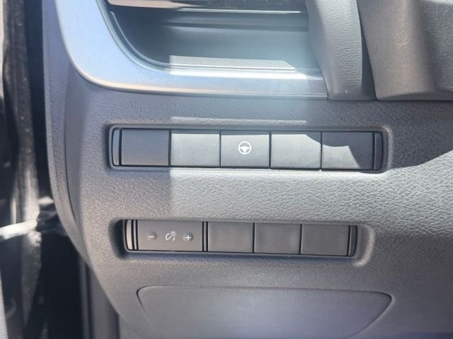 2021 Nissan Rogue SV - Photo 20