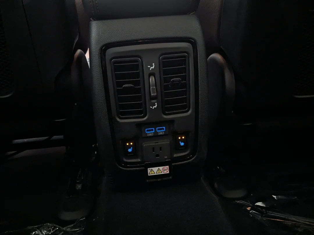 New 2026 Black Dodge GT Plus - - AWD - 3.6L Pentastar V6 - 2nd Row Captain Chairs & More! image 27