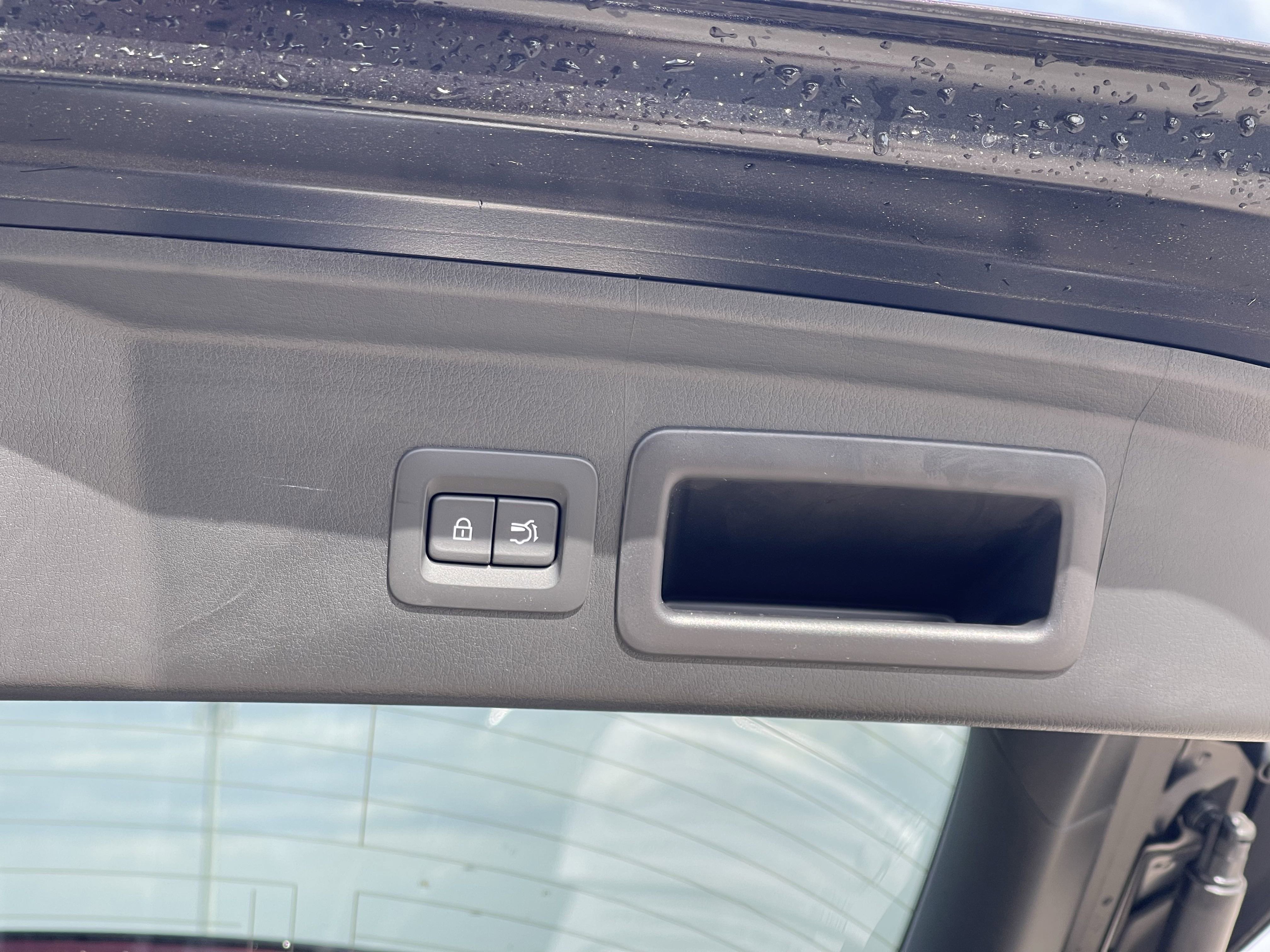 2025 Mazda CX-30 Premium - Photo 16