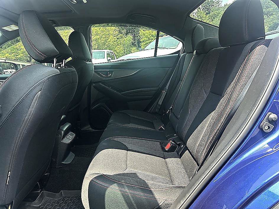 Used 2025 Sapphire Blue Pearl Subaru Premium image 12