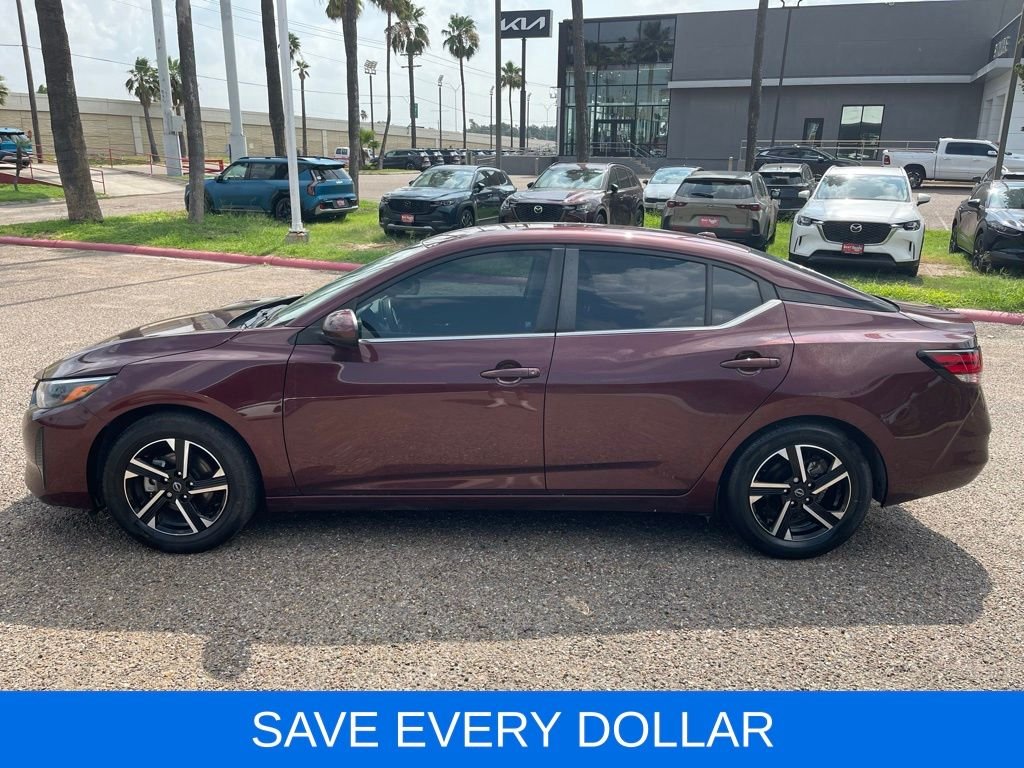 Used 2024  Nissan SV image 3
