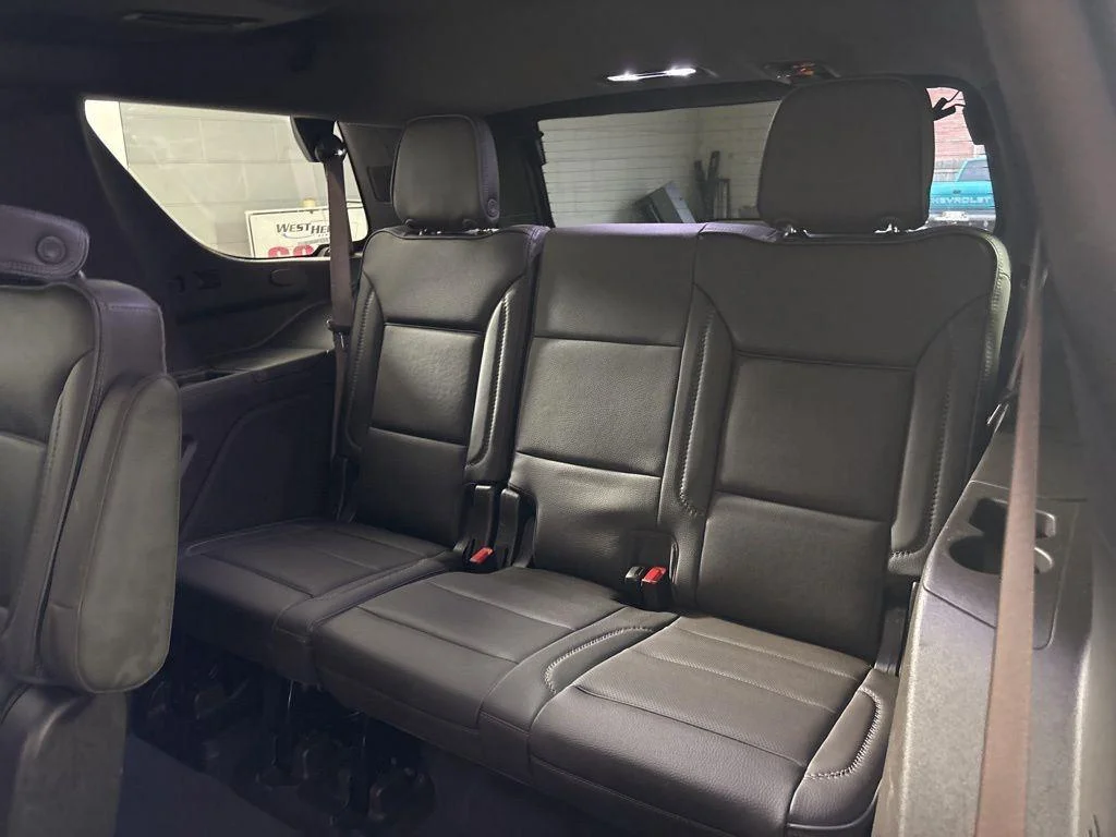 Used 2021 White Frost GMC Denali image 23