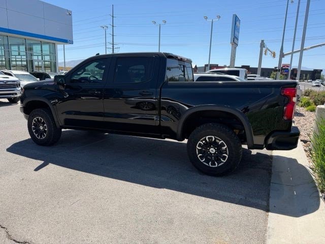 Used 2025 Black Chevrolet ZR2 image 2