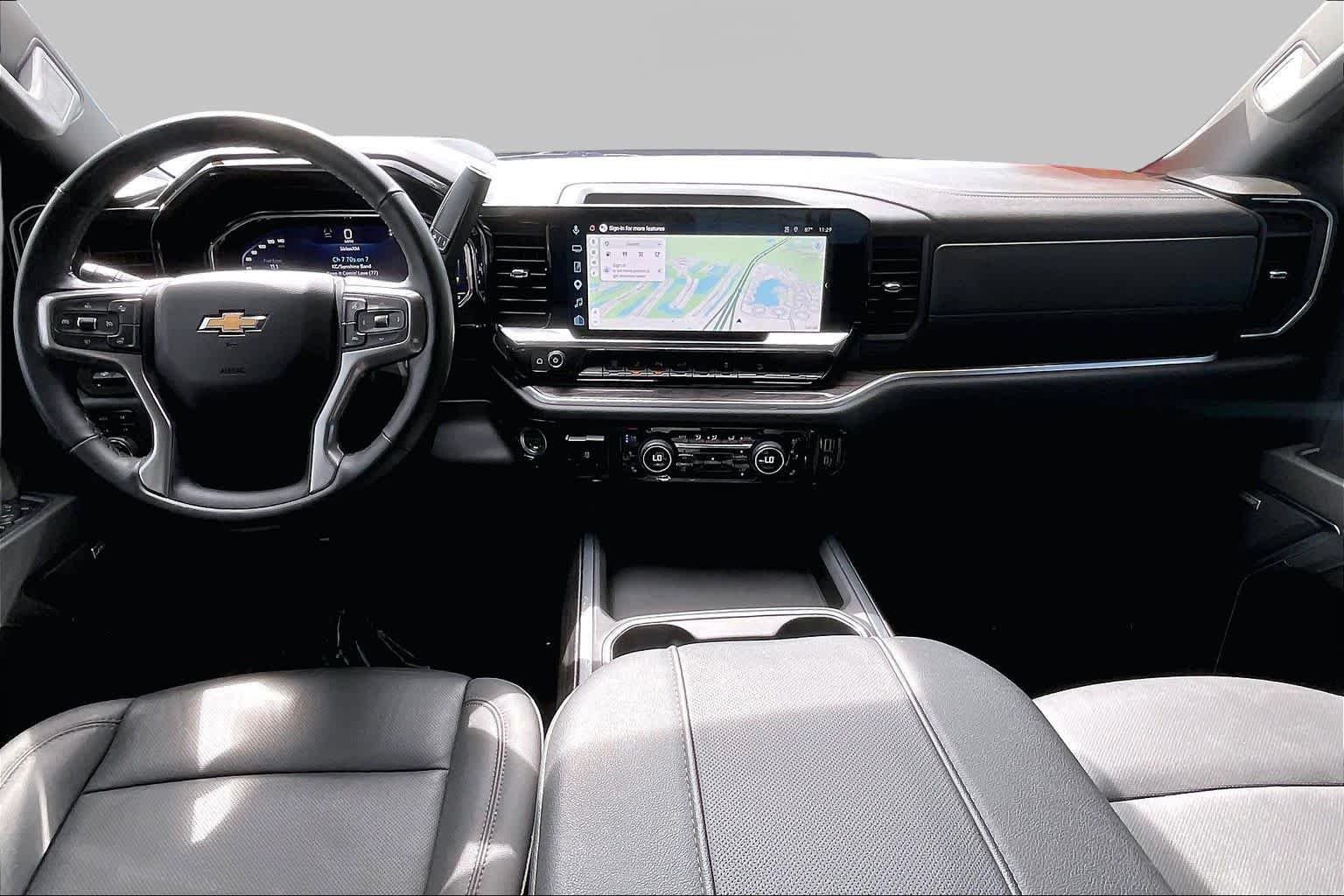2025 Chevrolet Silverado 2500HD LTZ - Photo 15