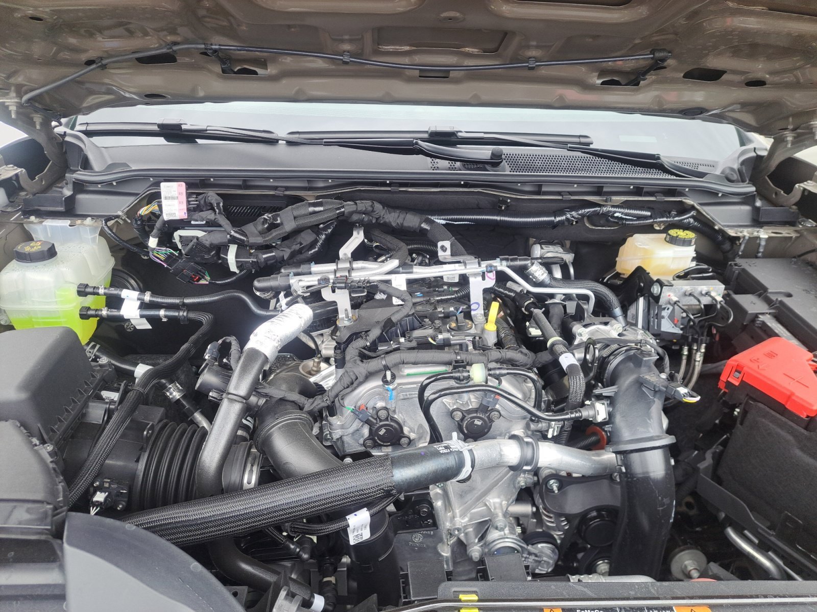 New 2026 Marsh Gray Ford XLT image 29