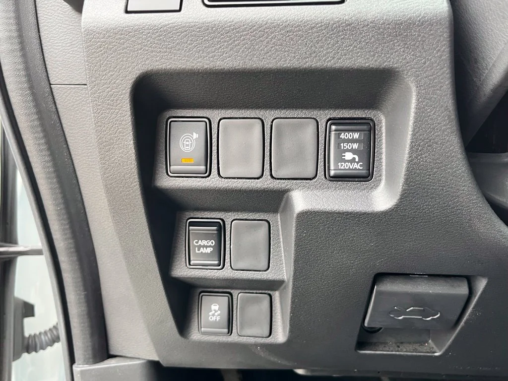 Used 2025 White Nissan SV image 29