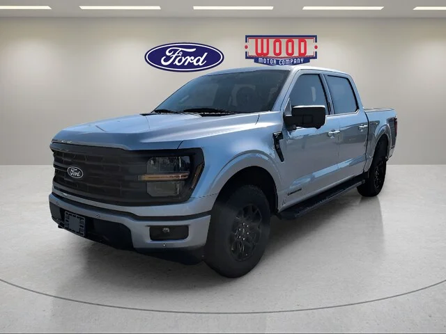 Used 2024 Silver Metallic Ford XLT image 7