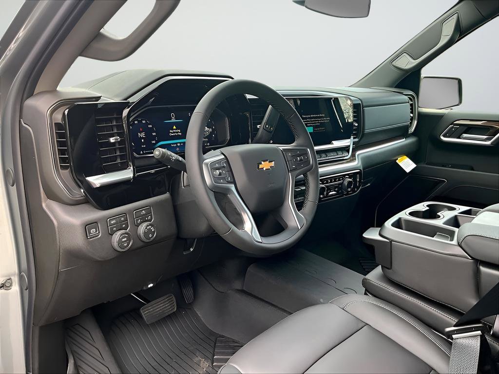 New 2026 Chevrolet Silverado 1500 LT 4D Crew Cab
