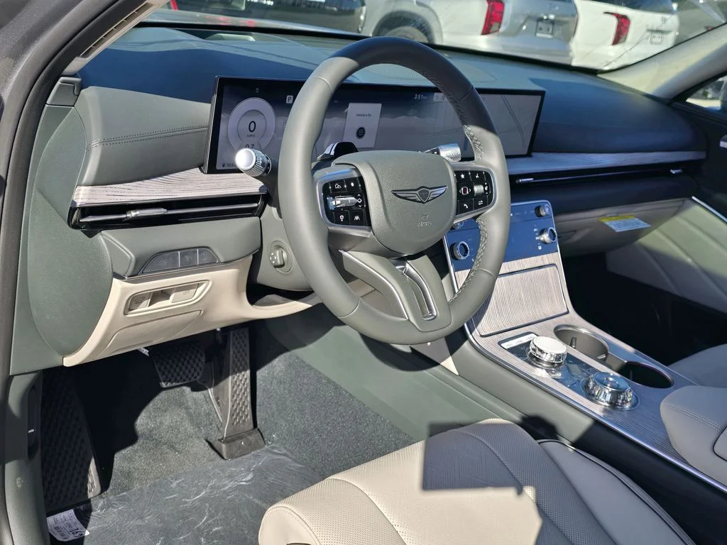New 2027 White Genesis 2.5T Advanced image 21