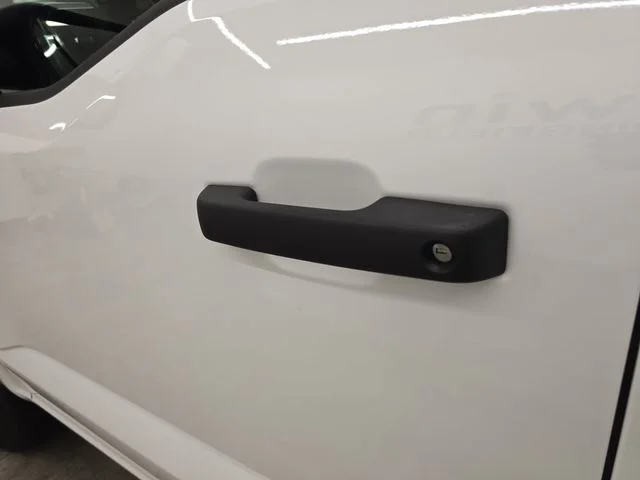New 2026 Oxford White Ford STX® image 22
