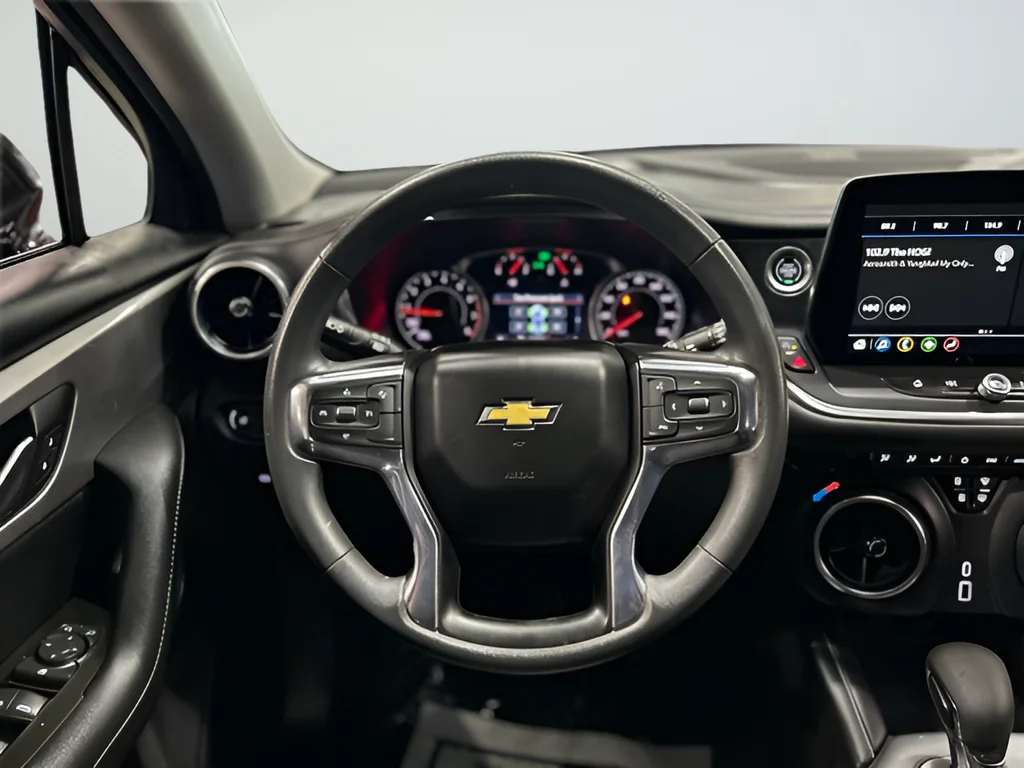 Used 2023 Black Chevrolet LT image 14
