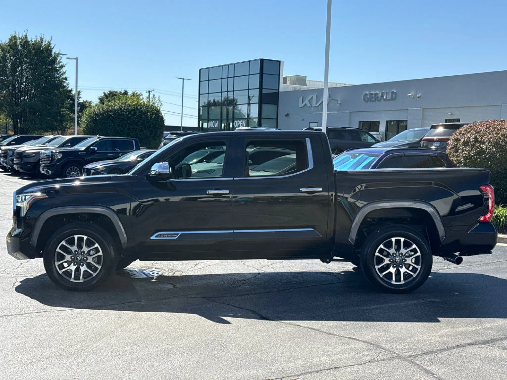 2025 Toyota Tundra 1794 Edition - Photo 10