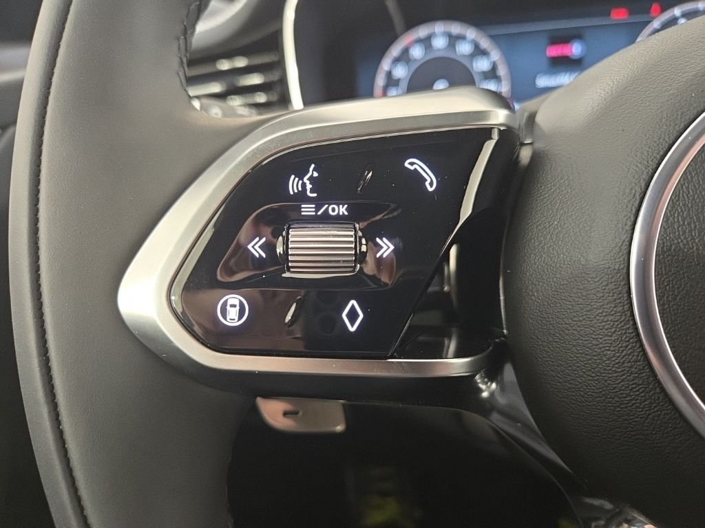 2026 Jaguar F-Pace R-Dynamic S - Photo 15