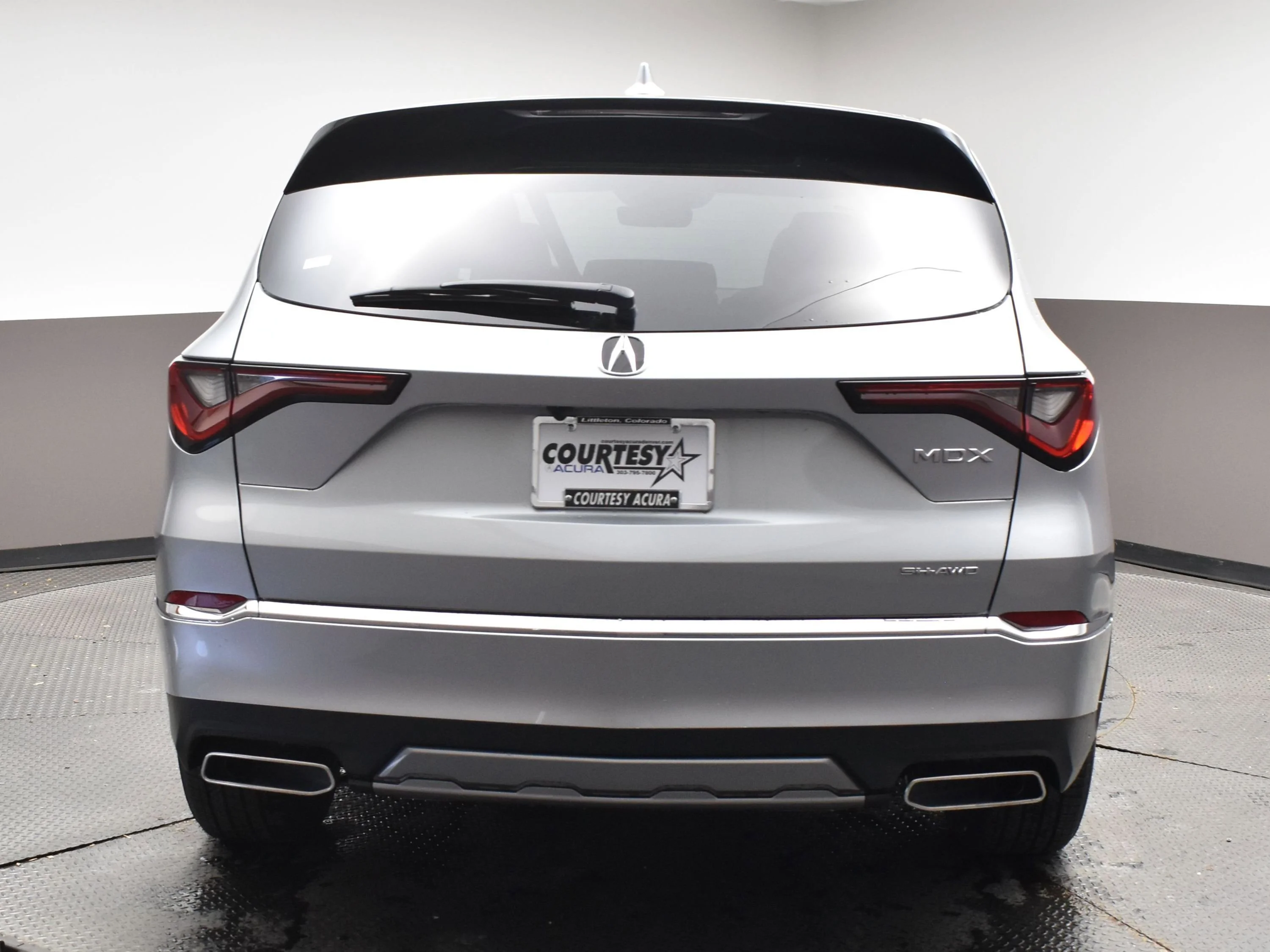 New 2026 Solar Silver Metallic Acura 4MDX image 5