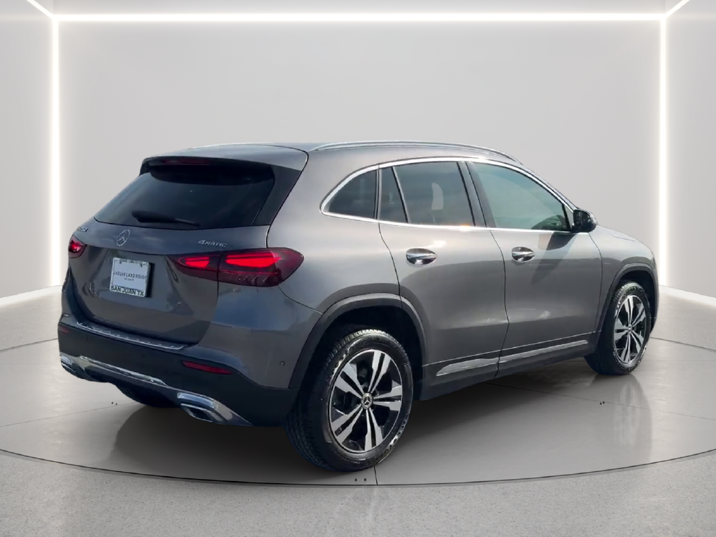 Used 2025 Mountain Gray Metallic Mercedes-Benz GLA 250 image 5