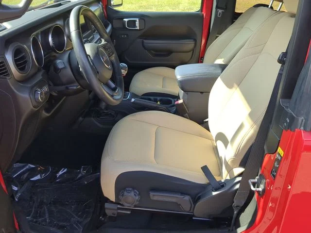 Used 2022 Red Jeep Sport S image 21