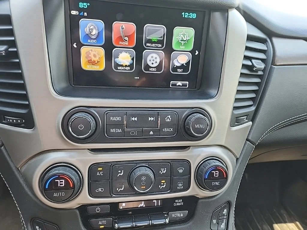 Used 2018 Onyx Black GMC Denali image 16