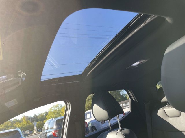 Certified Used 2025 Sage Hyundai SEL image 16