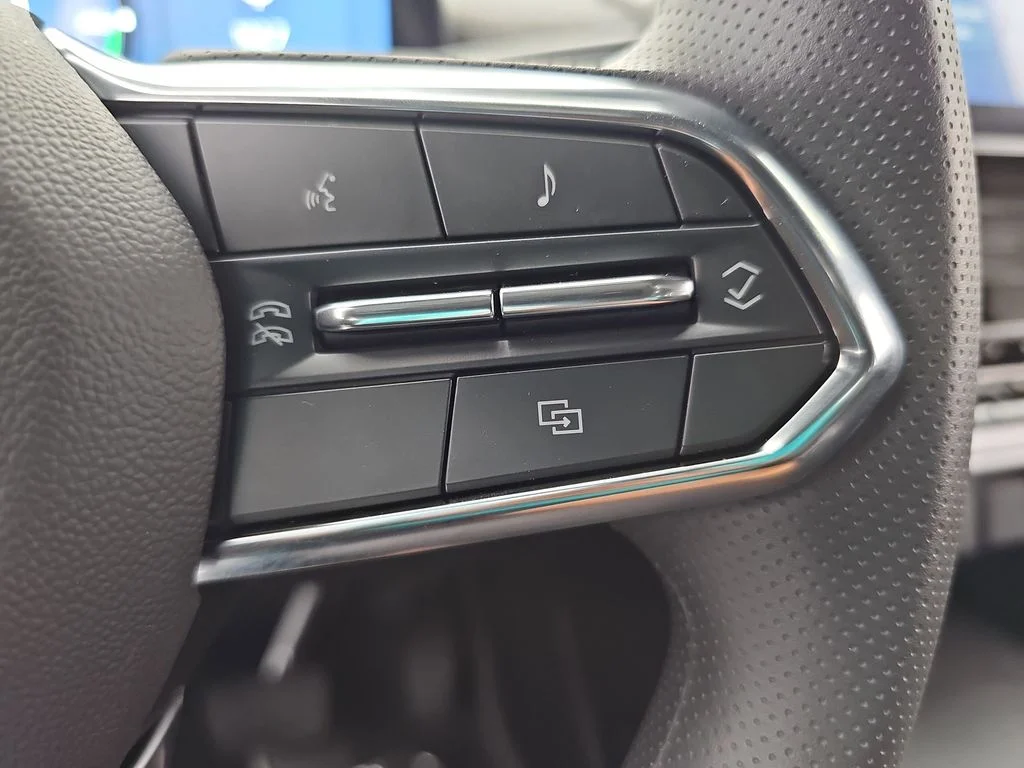 2026 Honda Prologue EX - Photo 21