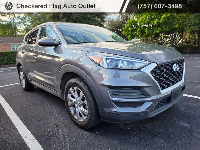 Used 2021 Magnetic Force Hyundai SE image 3
