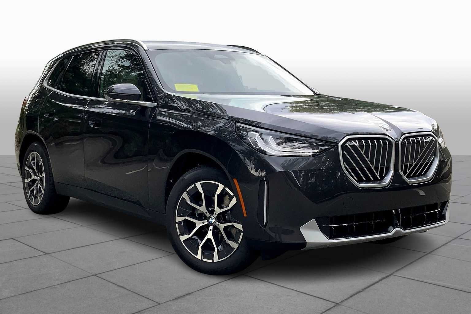 Used 2026 Dark Graphite Metallic BMW 30 xDrive image 2