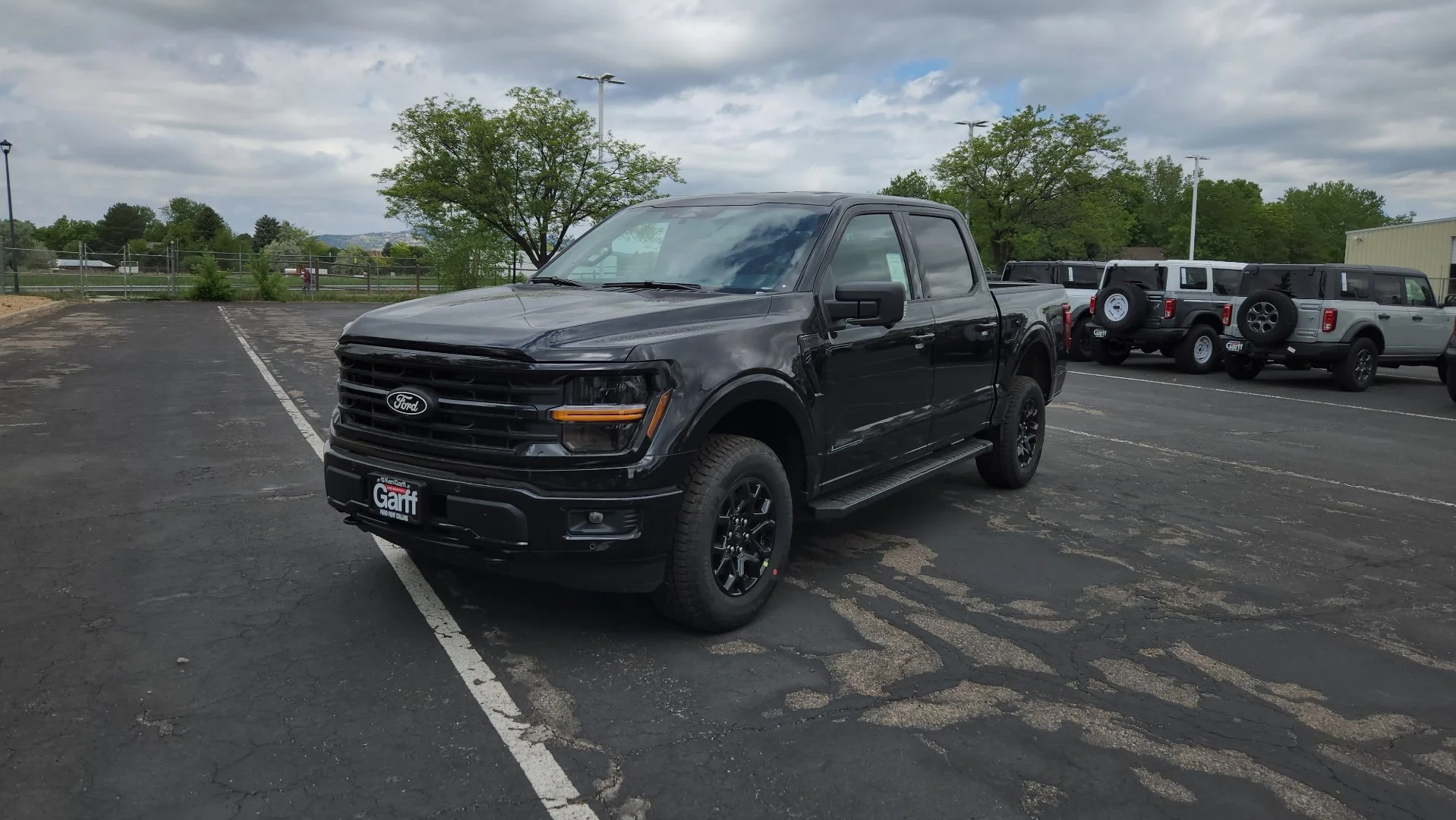 New 2026 Agate Black Metallic Ford XLT image 2