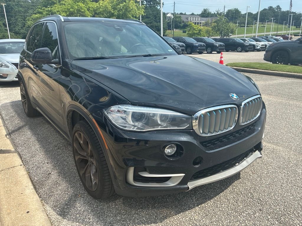 Used 2018 Black BMW xDrive40e image 4