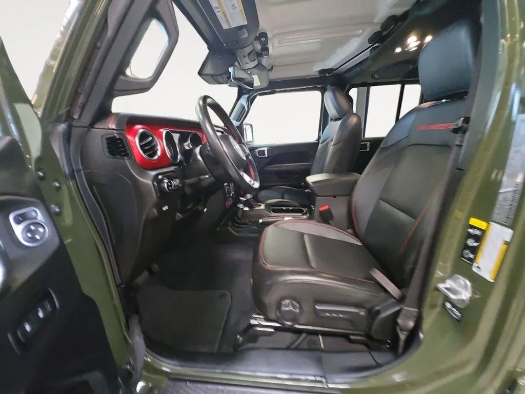 Used 2022 Green Jeep Rubicon image 10