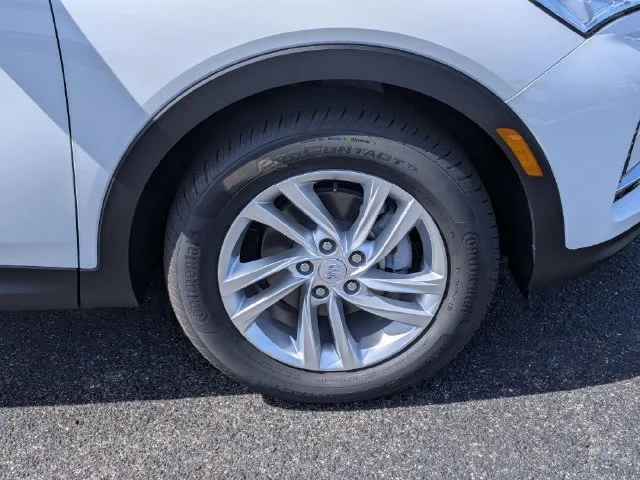 New 2026 Summit White Buick Preferred image 11