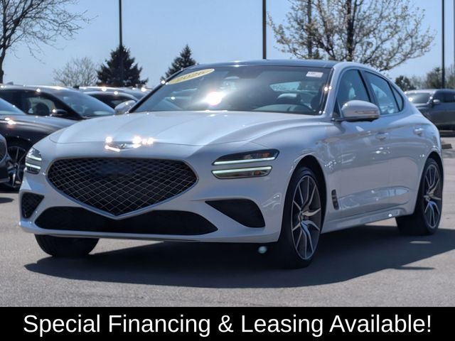 Used 2026 White Genesis 2.5T Prestige image 3