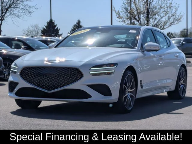 Used 2026 White Genesis 2.5T Prestige image 3