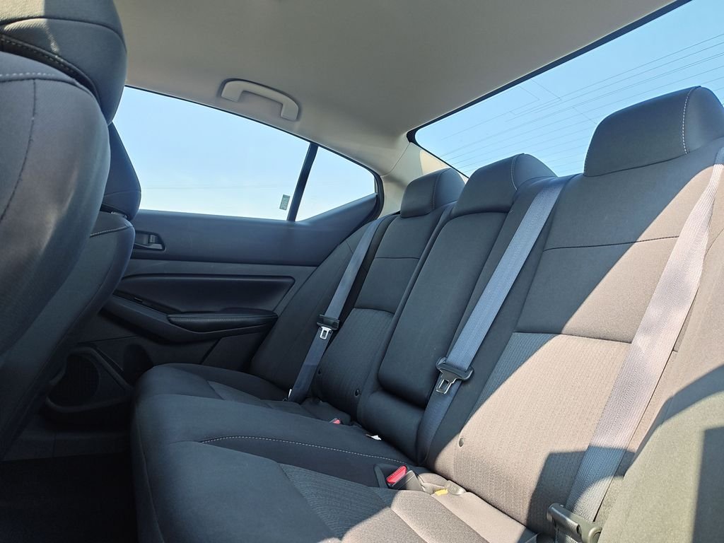 Used 2023 Gray Nissan 2.5 SV image 14