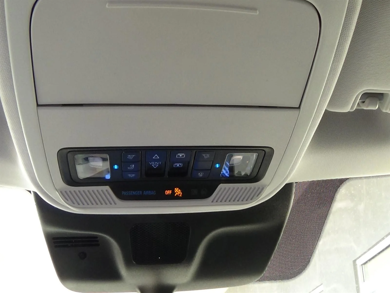 Used 2025 Oxford White (yz) Ford Active image 33