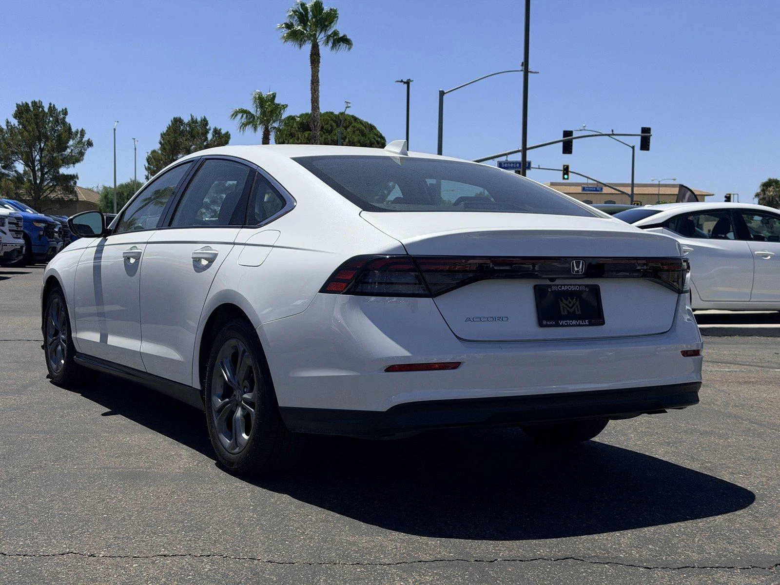 Used 2024  Honda EX image 4