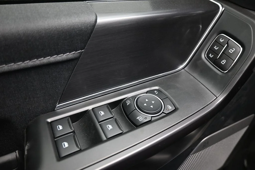 New 2026 Agate Black Metallic Ford Lariat image 12