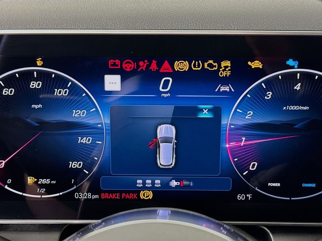 Used 2026 Gray Mercedes-Benz GLC 300 image 12