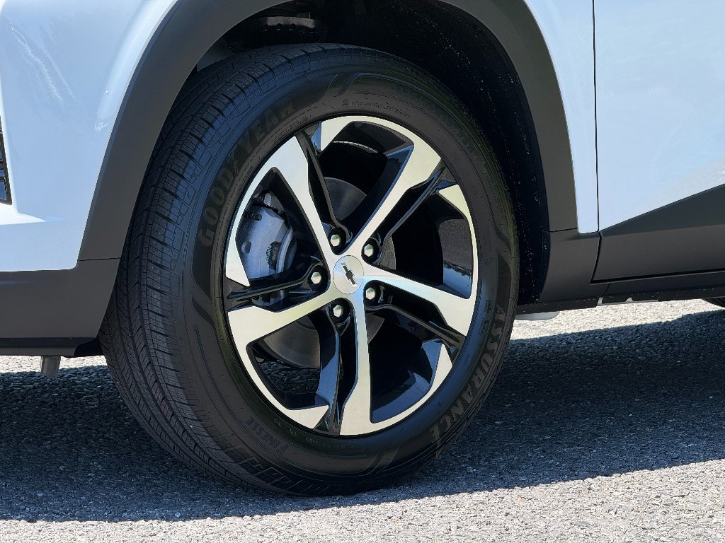 2026 Chevrolet Trax RS - Photo 14