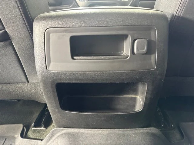 Used 2016 White Chevrolet LTZ image 13