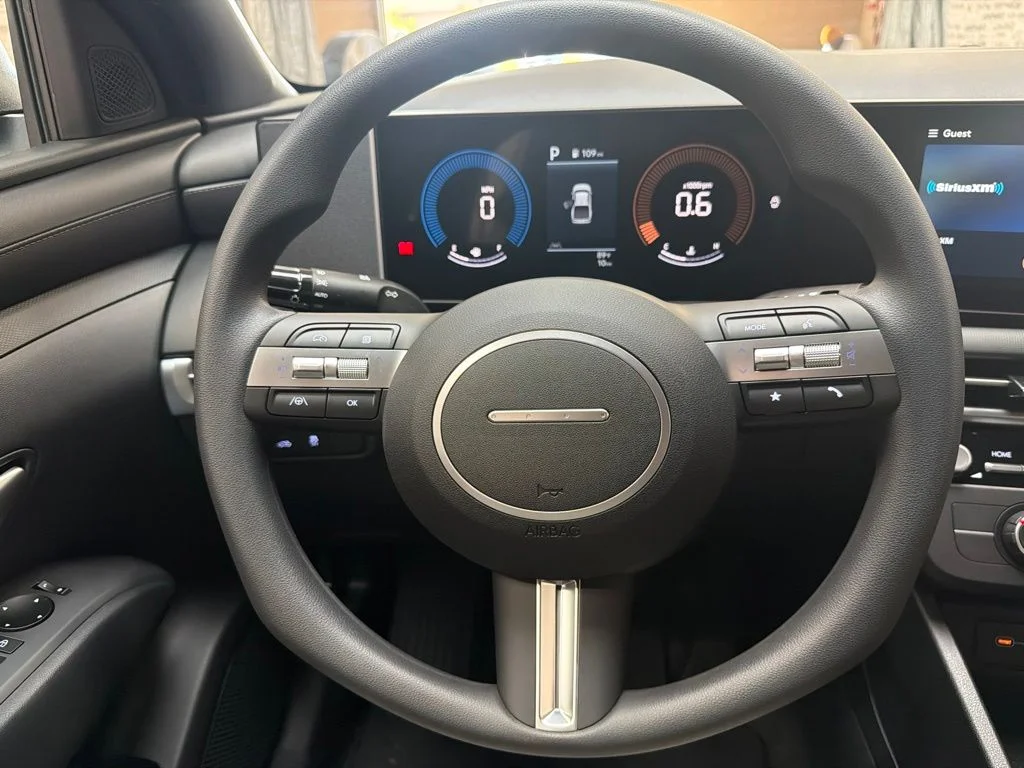 New 2027 Atlas White Hyundai SE image 18