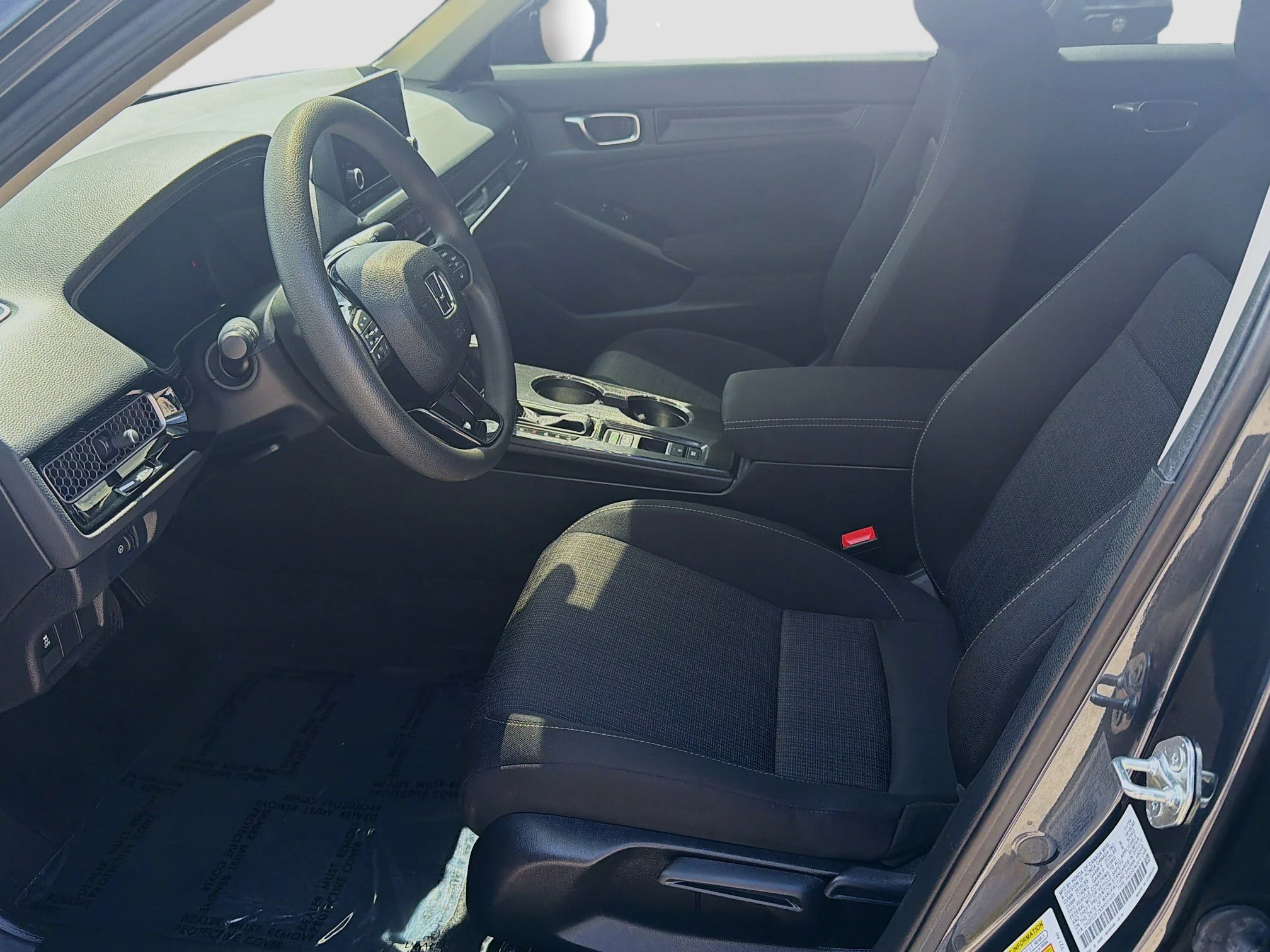 2025 Honda Civic LX - Photo 18