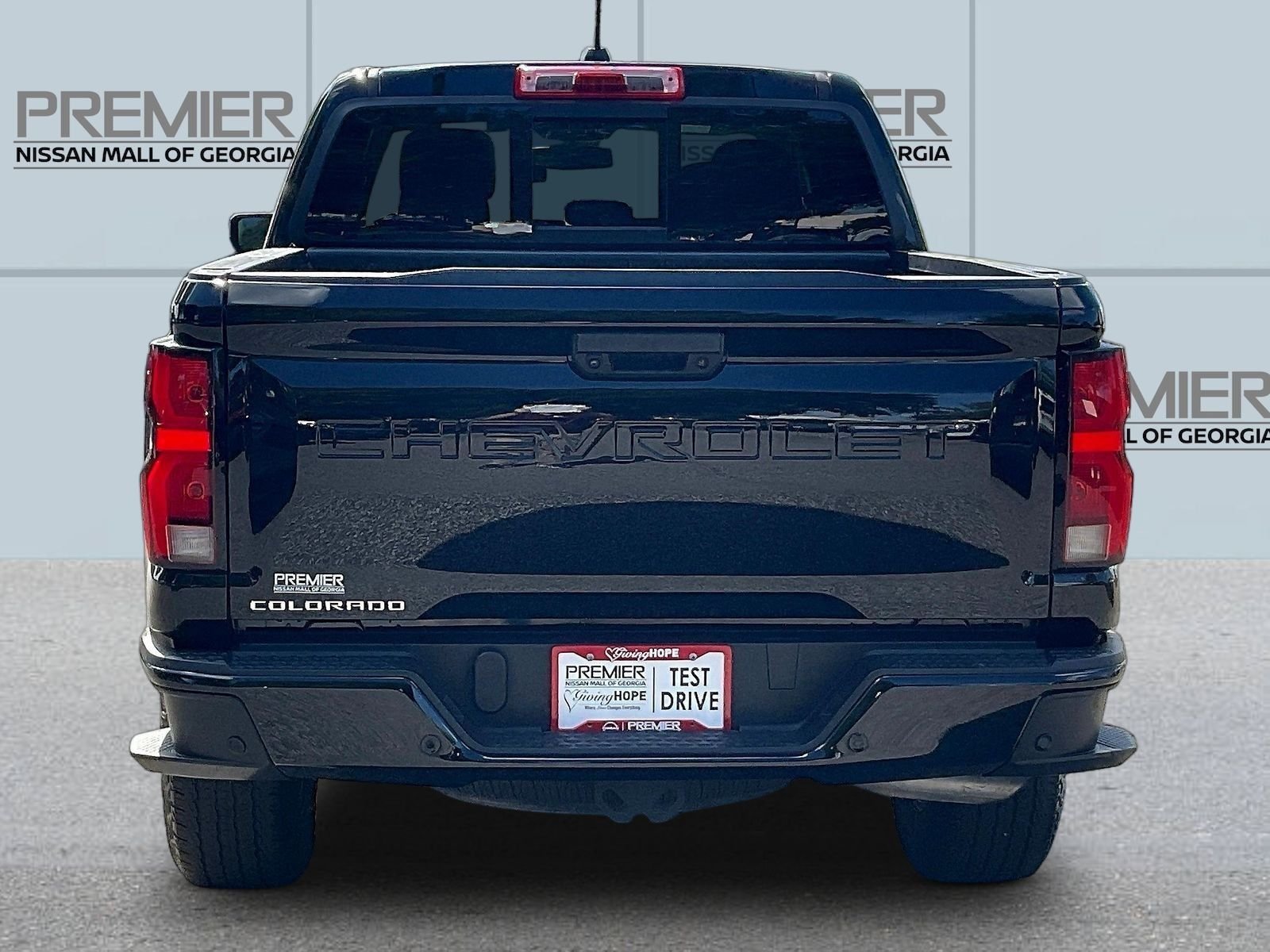 Used 2023 Black Chevrolet Z71 image 6