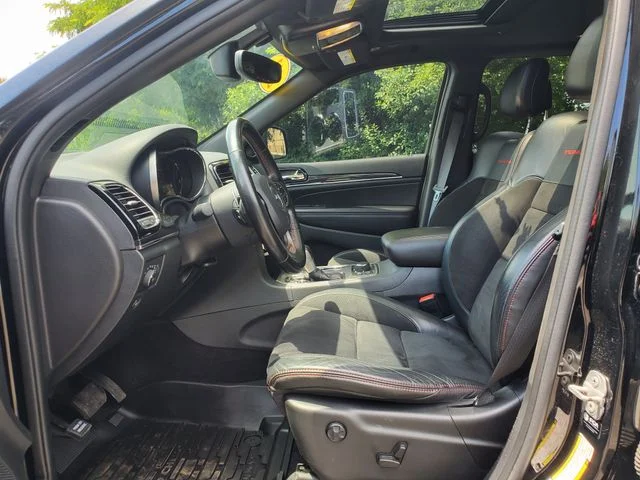 Used 2021 Black Jeep Trailhawk image 19