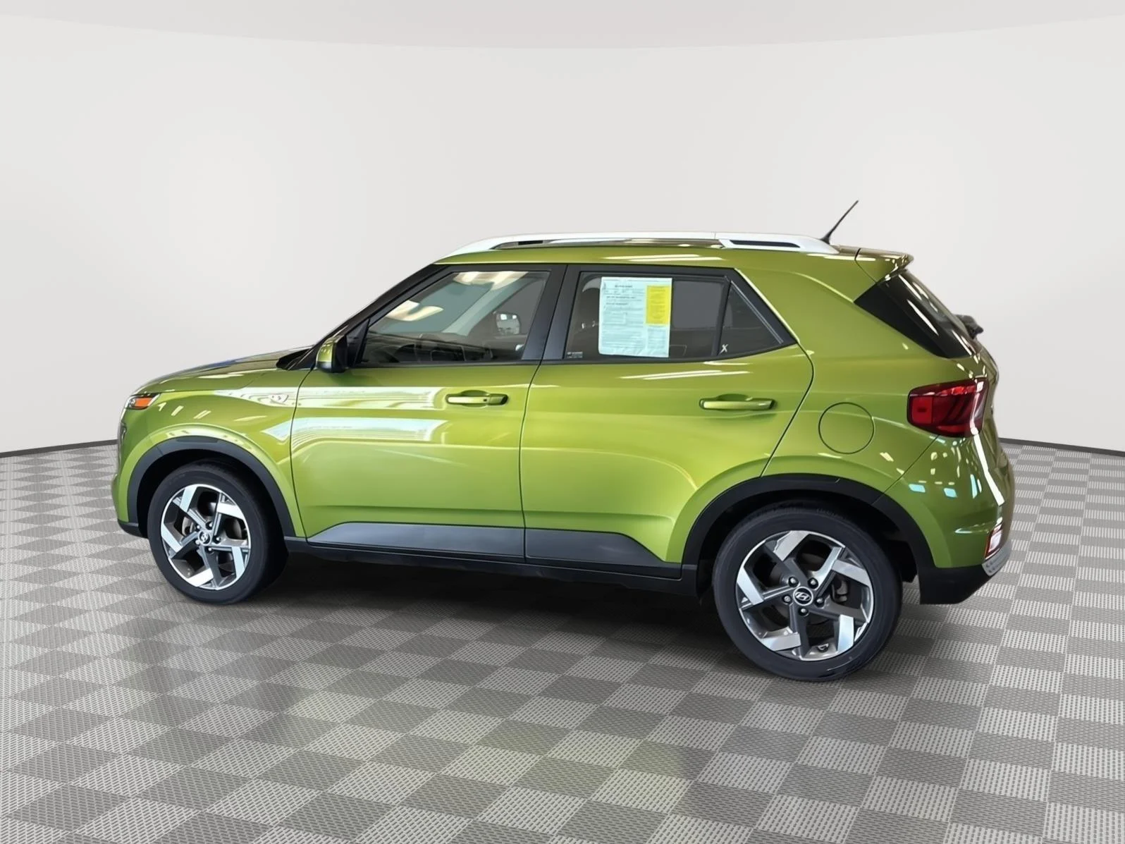 Used 2024 Green Apple Hyundai SEL image 8