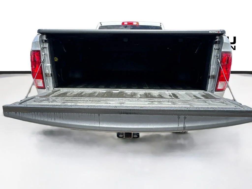 Used 2014 Silver Ram Tradesman image 28